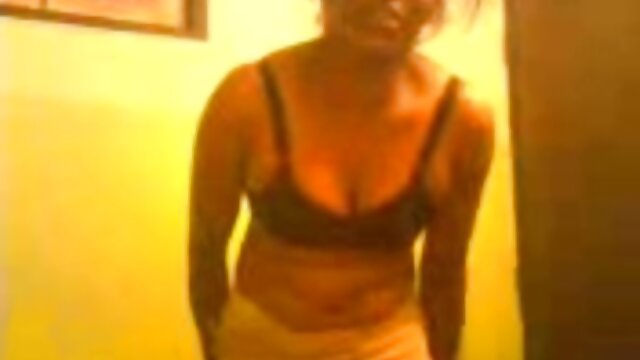 ลามกอนาจารและสกปรก Asian shemale with a nice tattoo fucks like a true คลิป วีดีโอ โป๊ ฟรี slut