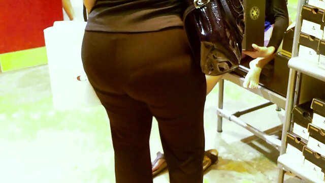 เจี๊ยบ Wanton วีดีโอ หนัง โป้ ดูดกระเจี๊ยวของคู่หูของเธอแล้วใช้มันในตูด